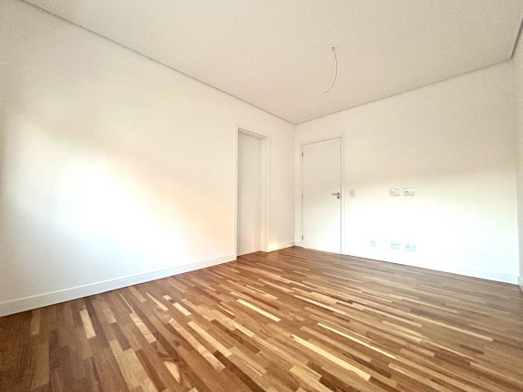 Imagem Casa com 4 Quartos à Venda, 462 m² em Alphaville - Santana De Parnaíba Imagem Casa com 4 Quartos à Venda, 462 m² em Alphaville - Santana De Parnaíba