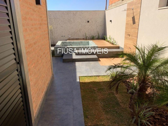 Imagem Casa com 3 Quartos à Venda, em Vila Do Golf - Ribeirão Preto Imagem Casa com 3 Quartos à Venda, em Vila Do Golf - Ribeirão Preto