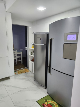 Imagem Casa com 4 Quartos à Venda, 230 m² em Itapuã - Salvador Imagem Casa com 4 Quartos à Venda, 230 m² em Itapuã - Salvador