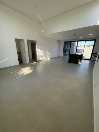 Imagem Casa com 3 Quartos à Venda, 150 m² em Bairro Do Grama - Caçapava Imagem Casa com 3 Quartos à Venda, 150 m² em Bairro Do Grama - Caçapava