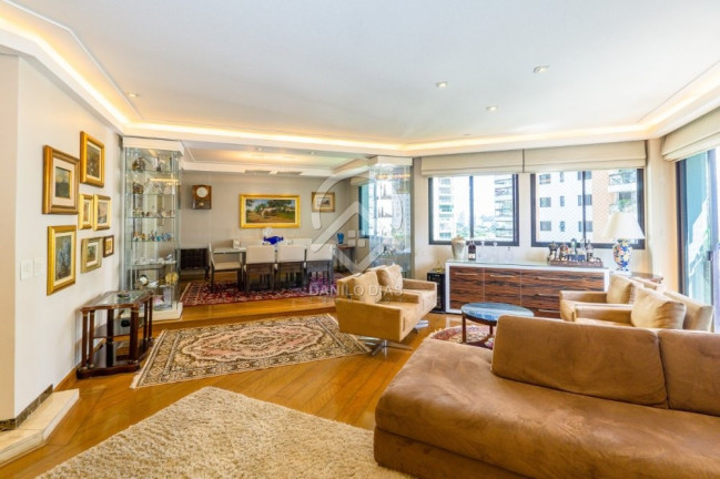 Imagem Apartamento com 3 Quartos à Venda, 200 m² em Campo Belo - São Paulo