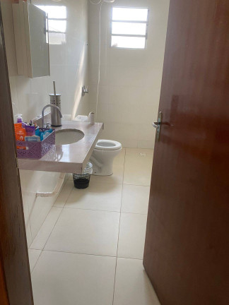 Imagem Casa com 3 Quartos à Venda, 200 m² em Ninho Verde Eco Residence Ii - Pardinho Imagem Casa com 3 Quartos à Venda, 200 m² em Ninho Verde Eco Residence Ii - Pardinho