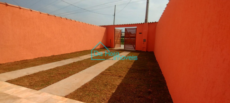 Imagem Casa com 2 Quartos à Venda, 54 m² em Lindomar - Itanhaém Imagem Casa com 2 Quartos à Venda, 54 m² em Lindomar - Itanhaém