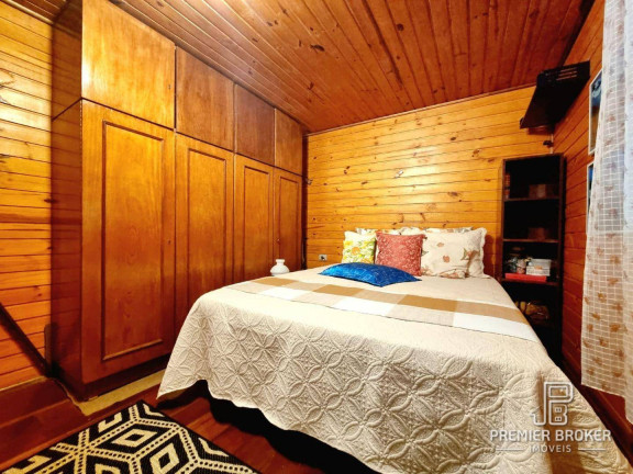 Imagem Casa com 4 Quartos à Venda, 300 m² em Albuquerque - Teresópolis Imagem Casa com 4 Quartos à Venda, 300 m² em Albuquerque - Teresópolis