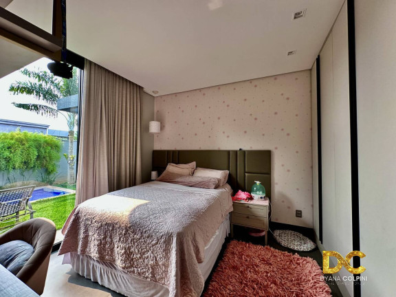Imagem Casa de Condomínio com 3 Quartos à Venda, 240 m² em Ribeirão Do Lipa - Cuiabá Imagem Casa de Condomínio com 3 Quartos à Venda, 240 m² em Ribeirão Do Lipa - Cuiabá