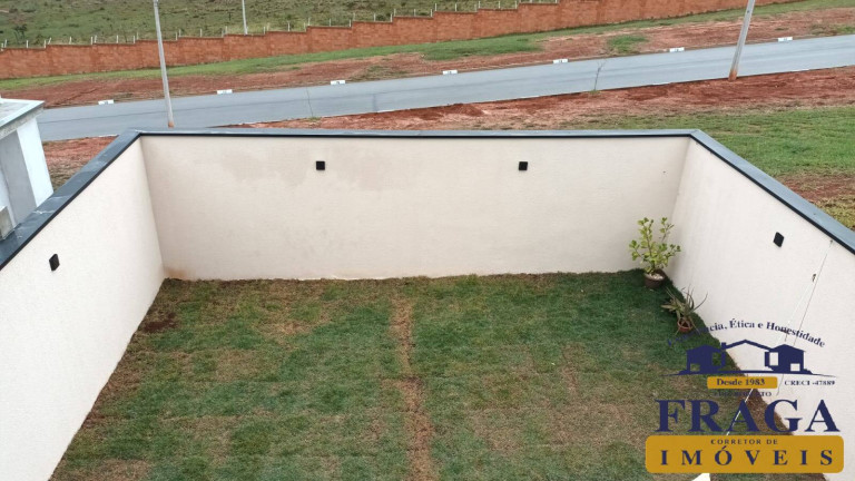 Imagem Casa com 3 Quartos à Venda, 155 m² em Wanel Ville - Sorocaba Imagem Casa com 3 Quartos à Venda, 155 m² em Wanel Ville - Sorocaba