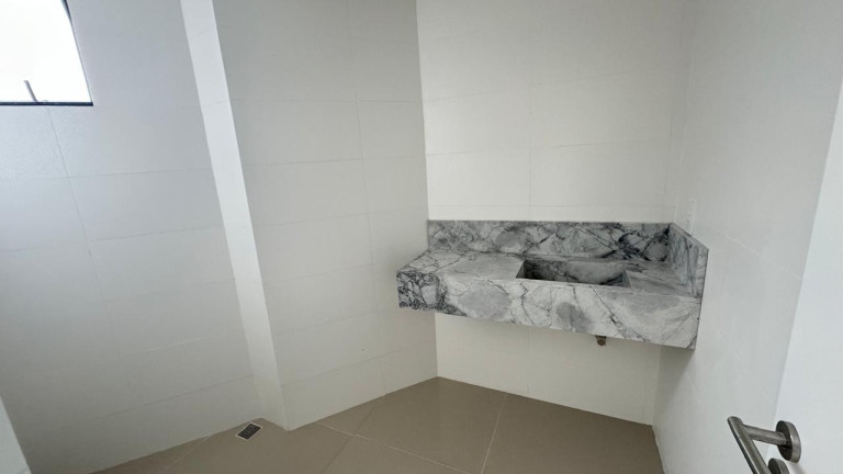 Imagem Apartamento com 3 Quartos à Venda, 138 m² em Meia Praia - Itapema Imagem Apartamento com 3 Quartos à Venda, 138 m² em Meia Praia - Itapema