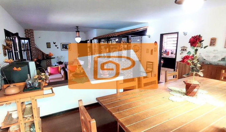 Imagem Casa com 5 Quartos à Venda, 300 m² em Araras - Petrópolis Imagem Casa com 5 Quartos à Venda, 300 m² em Araras - Petrópolis