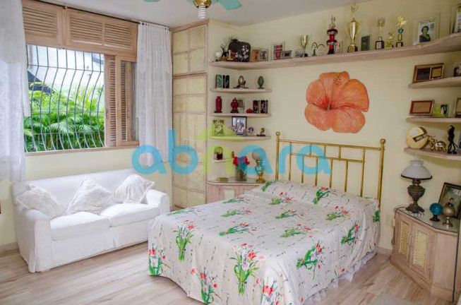 Imagem Casa com 5 Quartos à Venda, 550 m² em Jardim Botânico - Rio De Janeiro