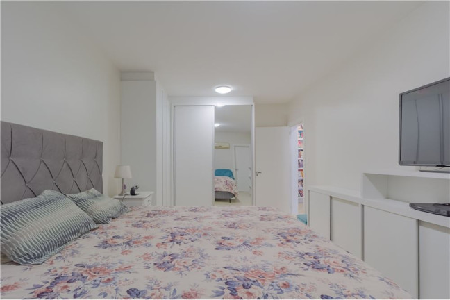 Imagem Imóvel com 3 Quartos à Venda,  em Centro - Chapecó