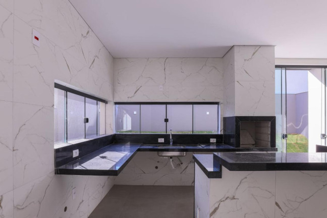 Imagem Casa de Condomínio com 3 Quartos à Venda, 175 m² em Gleba Simon Frazer - Londrina