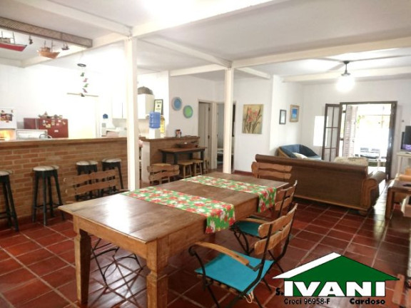 Imagem Casa com 4 Quartos para Temporada, 300 m² em Itaguá - Ubatuba Imagem Casa com 4 Quartos para Temporada, 300 m² em Itaguá - Ubatuba
