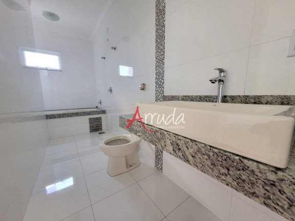 Imagem Sobrado com 3 Quartos à Venda, 184 m² em Tropical - Cascavel Imagem Sobrado com 3 Quartos à Venda, 184 m² em Tropical - Cascavel