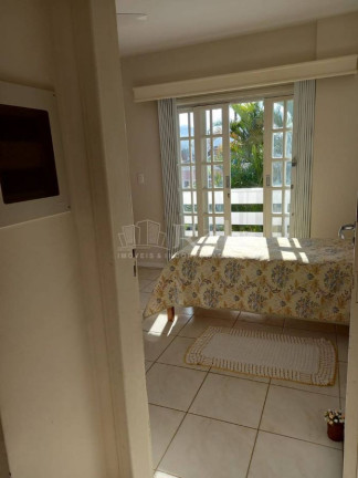 Imagem Sobrado com 4 Quartos à Venda, 200 m² em Centro - Balneário Camboriú Imagem Sobrado com 4 Quartos à Venda, 200 m² em Centro - Balneário Camboriú