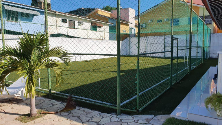 Imagem Casa com 5 Quartos à Venda, 220 m² em Maria Farinha - Paulista Imagem Casa com 5 Quartos à Venda, 220 m² em Maria Farinha - Paulista