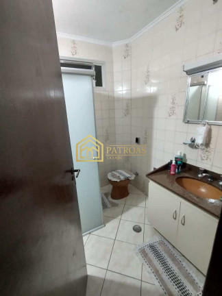 Imagem Casa com 2 Quartos à Venda, 195 m² em Vila Guaraciaba - Santo André Imagem Casa com 2 Quartos à Venda, 195 m² em Vila Guaraciaba - Santo André