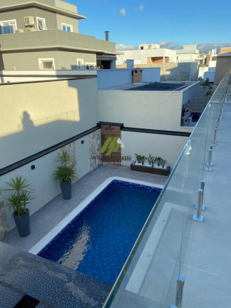 Imagem Casa com 3 Quartos à Venda, 222 m²