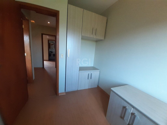 Imagem Casa com 3 Quartos à Venda, em Cavalhada - Porto Alegre Imagem Casa com 3 Quartos à Venda, em Cavalhada - Porto Alegre