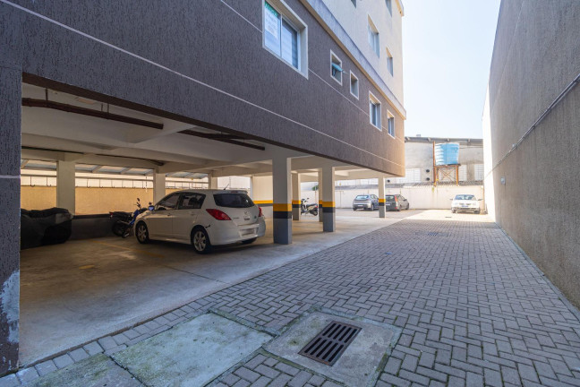 Imagem Imóvel com 1 Quarto para Alugar, 31 m² em Rebouas - Curitiba Imagem Imóvel com 1 Quarto para Alugar, 31 m² em Rebouas - Curitiba