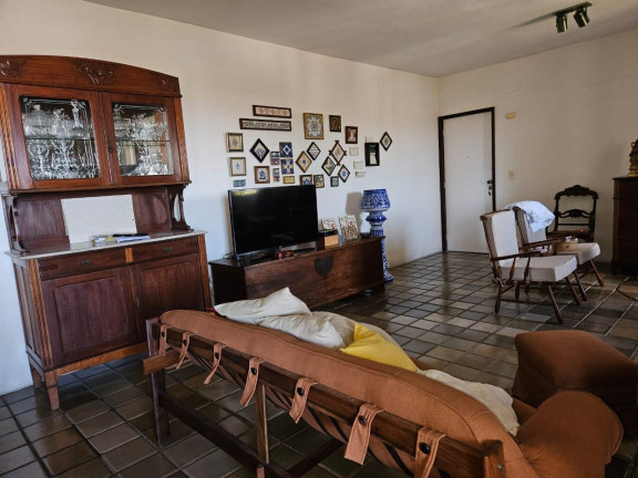 Imagem Imóvel com 4 Quartos à Venda, 220 m² em Apipucos - Recife Imagem Imóvel com 4 Quartos à Venda, 220 m² em Apipucos - Recife