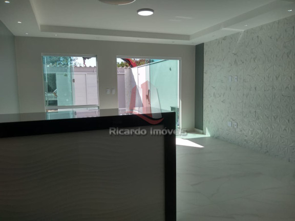 Imagem Imóvel com 4 Quartos à Venda, 150 m² em Peró - Cabo Frio Imagem Imóvel com 4 Quartos à Venda, 150 m² em Peró - Cabo Frio
