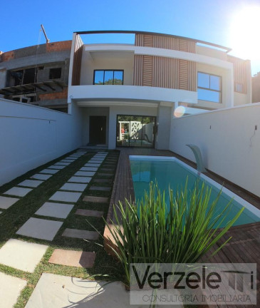 Imagem Casa com 3 Quartos à Venda, 165 m² em São Francisco De Assis - Camboriú