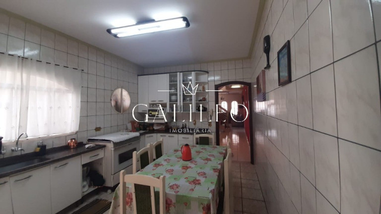Imagem Sobrado com 4 Quartos à Venda, 183 m² em Vila Vianelo - Jundiaí Imagem Sobrado com 4 Quartos à Venda, 183 m² em Vila Vianelo - Jundiaí