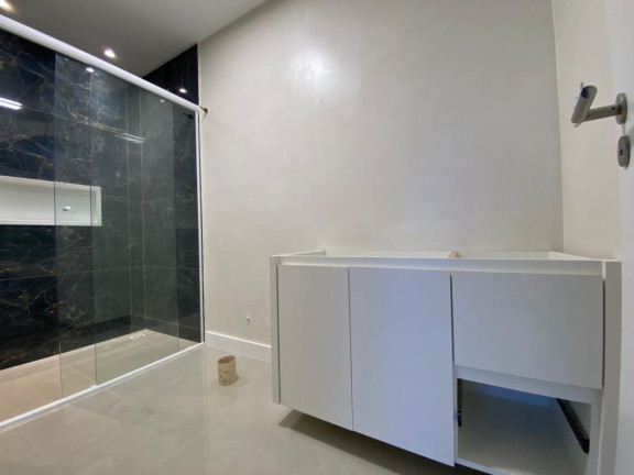 Imagem Sobrado com 4 Quartos à Venda, 160 m² em Guarani - Capao Da Canoa Imagem Sobrado com 4 Quartos à Venda, 160 m² em Guarani - Capao Da Canoa