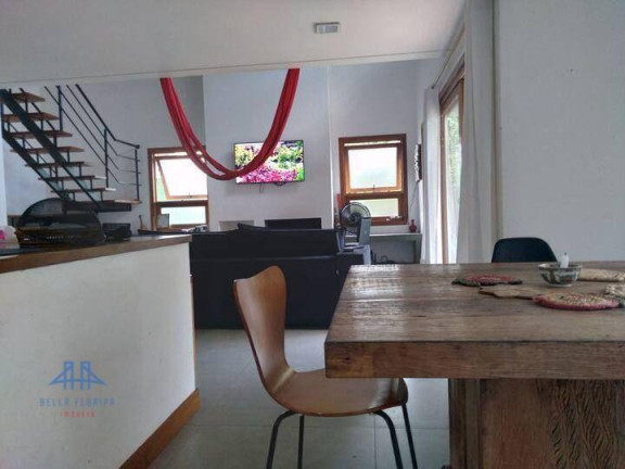 Imagem Casa com 2 Quartos à Venda, 111 m² em Lagoa Da Conceição - Florianópolis Imagem Casa com 2 Quartos à Venda, 111 m² em Lagoa Da Conceição - Florianópolis
