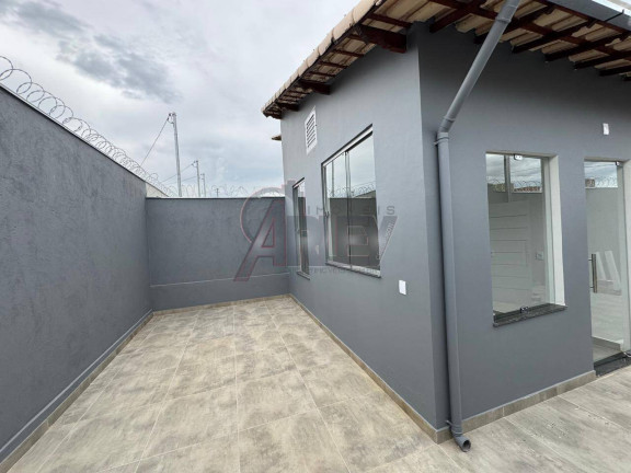 Imagem Casa com 2 Quartos à Venda, 125 m² em Montes Claros Imagem Casa com 2 Quartos à Venda, 125 m² em Montes Claros