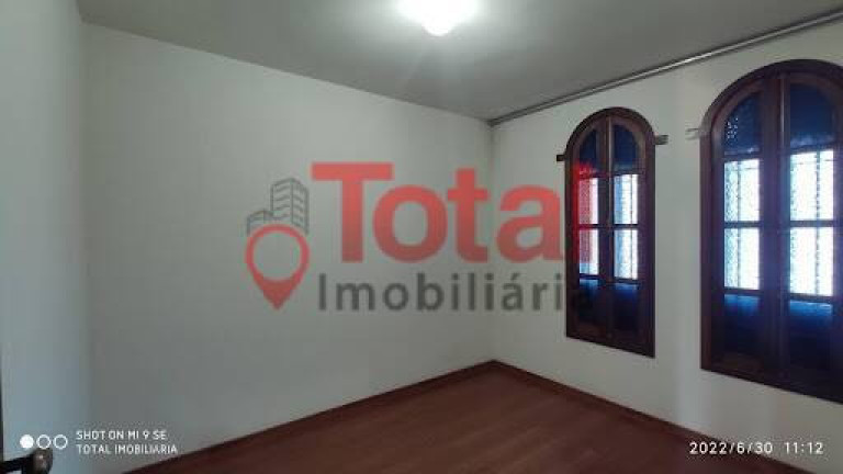 Imagem Casa com 3 Quartos à Venda, 400 m² em Professores - Coronel Fabriciano Imagem Casa com 3 Quartos à Venda, 400 m² em Professores - Coronel Fabriciano