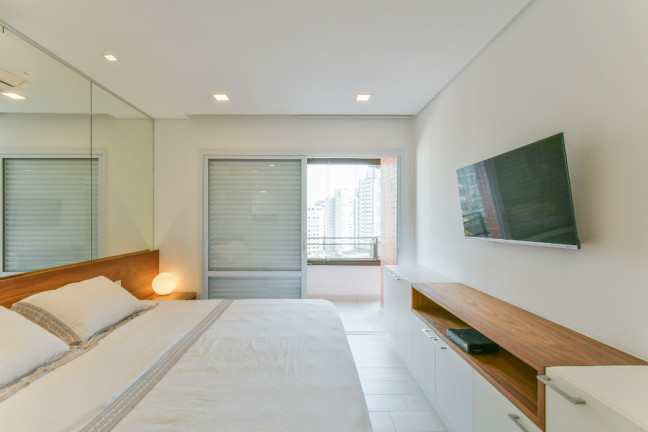 Imagem Imóvel com 3 Quartos à Venda, 209 m² em Vila Nova Conceição - São Paulo Imagem Imóvel com 3 Quartos à Venda, 209 m² em Vila Nova Conceição - São Paulo