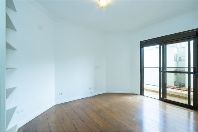 Apartamento com 3 Quartos à Venda, 1 m² em Aclimação - São Paulo