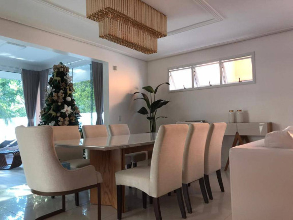 Imagem Casa com 4 Quartos para Temporada, 450 m² em Jurerê - Florianópolis Imagem Casa com 4 Quartos para Temporada, 450 m² em Jurerê - Florianópolis