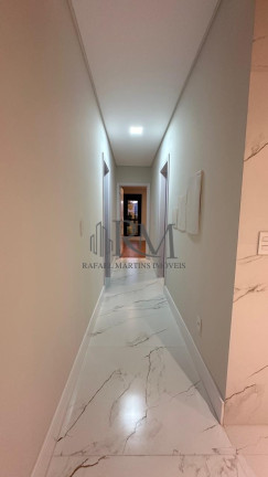 Imagem Imóvel com 3 Quartos à Venda, 360 m² em Pedra Branca - Palhoça Imagem Imóvel com 3 Quartos à Venda, 360 m² em Pedra Branca - Palhoça