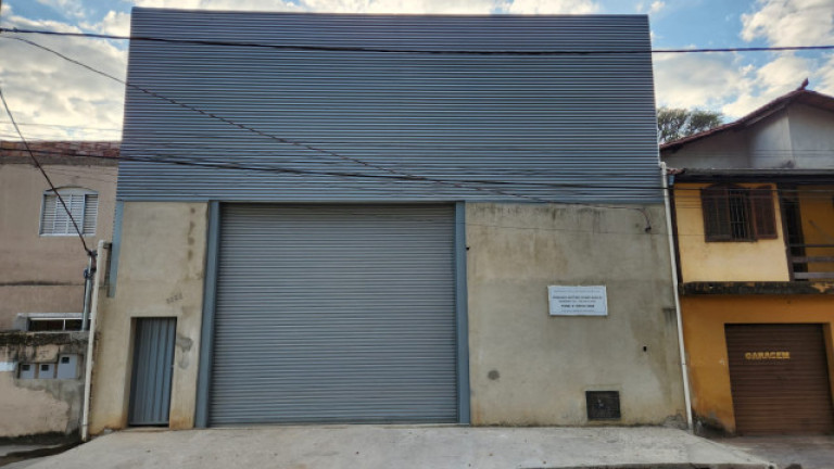 Imóvel para Alugar, 360 m² em Glória - Belo Horizonte