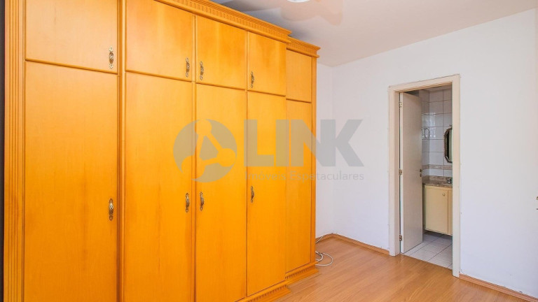 Imagem Apartamento com 3 Quartos à Venda, 83 m² em Mont Serrat - Porto Alegre