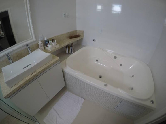 Imagem Casa com 3 Quartos à Venda, 230 m² em Aleixo - Manaus Imagem Casa com 3 Quartos à Venda, 230 m² em Aleixo - Manaus
