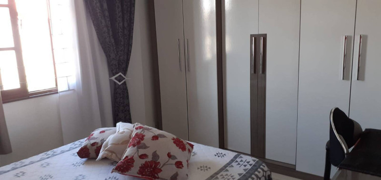 Imagem Casa com 2 Quartos à Venda, 74 m² em Centro - Tijucas Imagem Casa com 2 Quartos à Venda, 74 m² em Centro - Tijucas