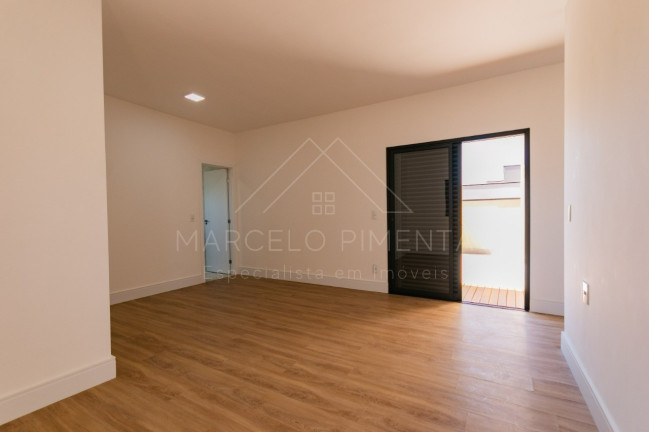 Imagem Casa com 3 Quartos à Venda, 300 m² em Roncáglia - Valinhos Imagem Casa com 3 Quartos à Venda, 300 m² em Roncáglia - Valinhos