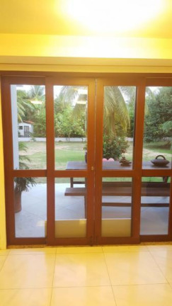 Imagem Casa com 4 Quartos à Venda, 700 m² em Burraquinho - Lauro De Freitas Imagem Casa com 4 Quartos à Venda, 700 m² em Burraquinho - Lauro De Freitas