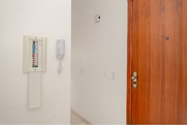 Imagem Imóvel com 2 Quartos à Venda, 48 m² em Teresópolis - Porto Alegre Imagem Imóvel com 2 Quartos à Venda, 48 m² em Teresópolis - Porto Alegre