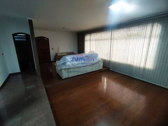 Imagem Casa com 4 Quartos à Venda,  em Guarulhos