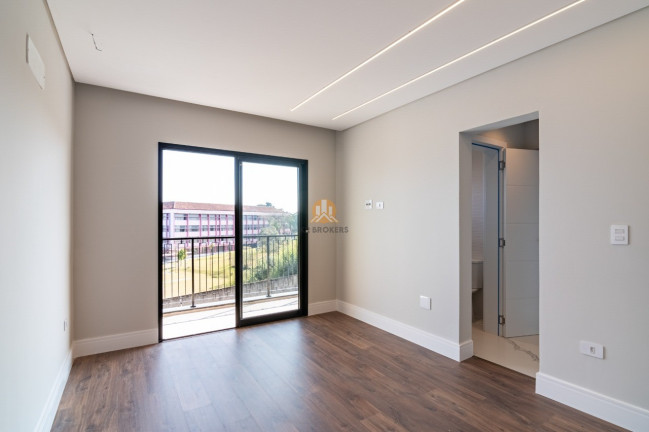 Imagem Imóvel com 3 Quartos à Venda, 327 m² em Bairro Alto - Curitiba