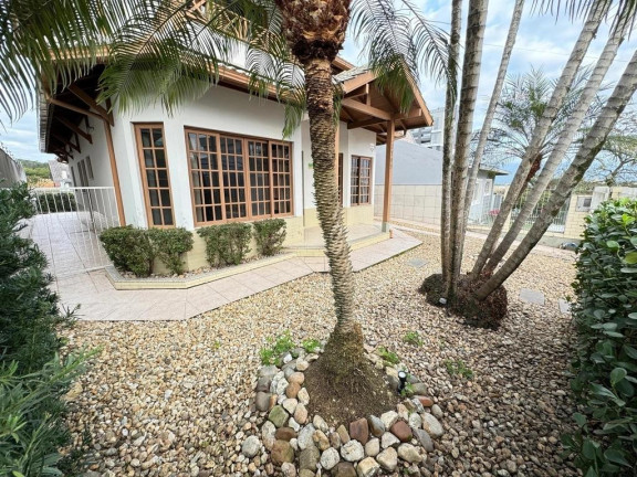 Imagem Casa com 4 Quartos à Venda, 223 m² em Pedra Branca - Palhoça