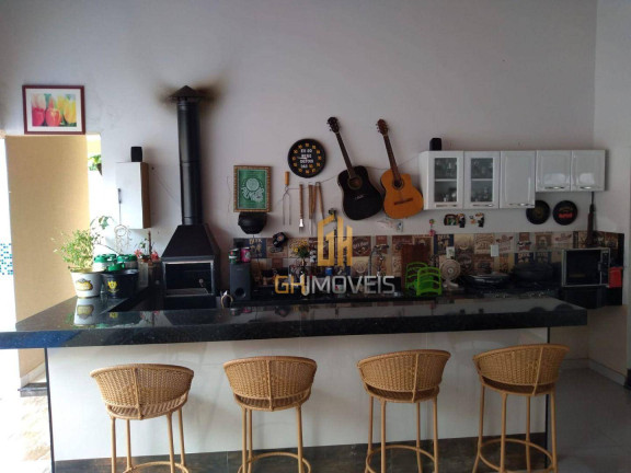 Imagem Casa com 2 Quartos à Venda, 200 m² em Sítio De Recreio Ipê - Goiânia Imagem Casa com 2 Quartos à Venda, 200 m² em Sítio De Recreio Ipê - Goiânia