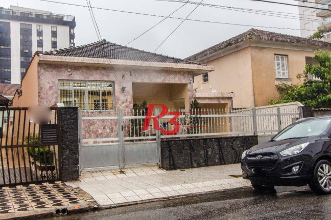 Casa com 4 Quartos à Venda, 254 m² em Marapé - Santos