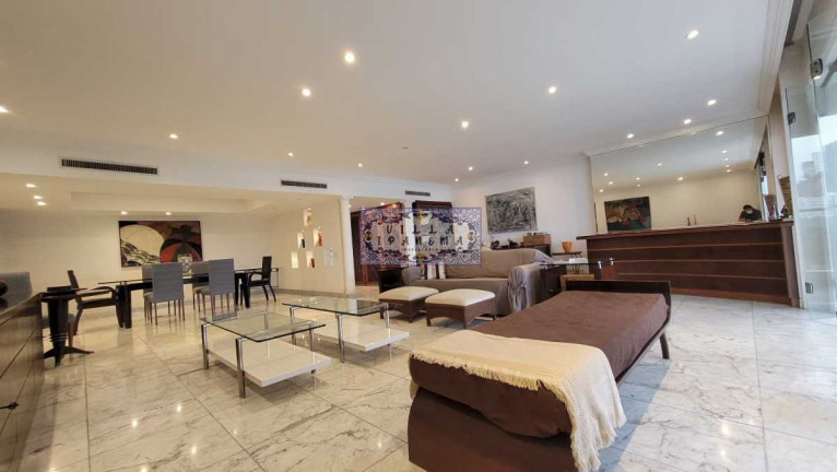 Imagem Apartamento com 4 Quartos à Venda, 320 m² em Lagoa - Rio De Janeiro Imagem Apartamento com 4 Quartos à Venda, 320 m² em Lagoa - Rio De Janeiro
