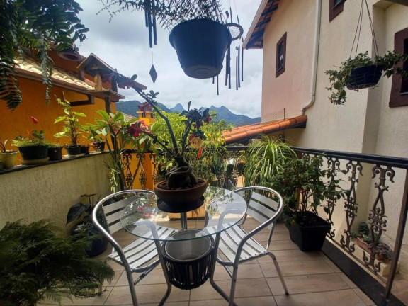 Imagem Casa com 3 Quartos à Venda, 200 m² em Vargem Grande - Teresópolis Imagem Casa com 3 Quartos à Venda, 200 m² em Vargem Grande - Teresópolis