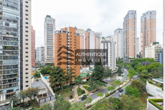 Imagem Apartamento com 4 Quartos à Venda, 335 m² em Moema Pássaros - São Paulo